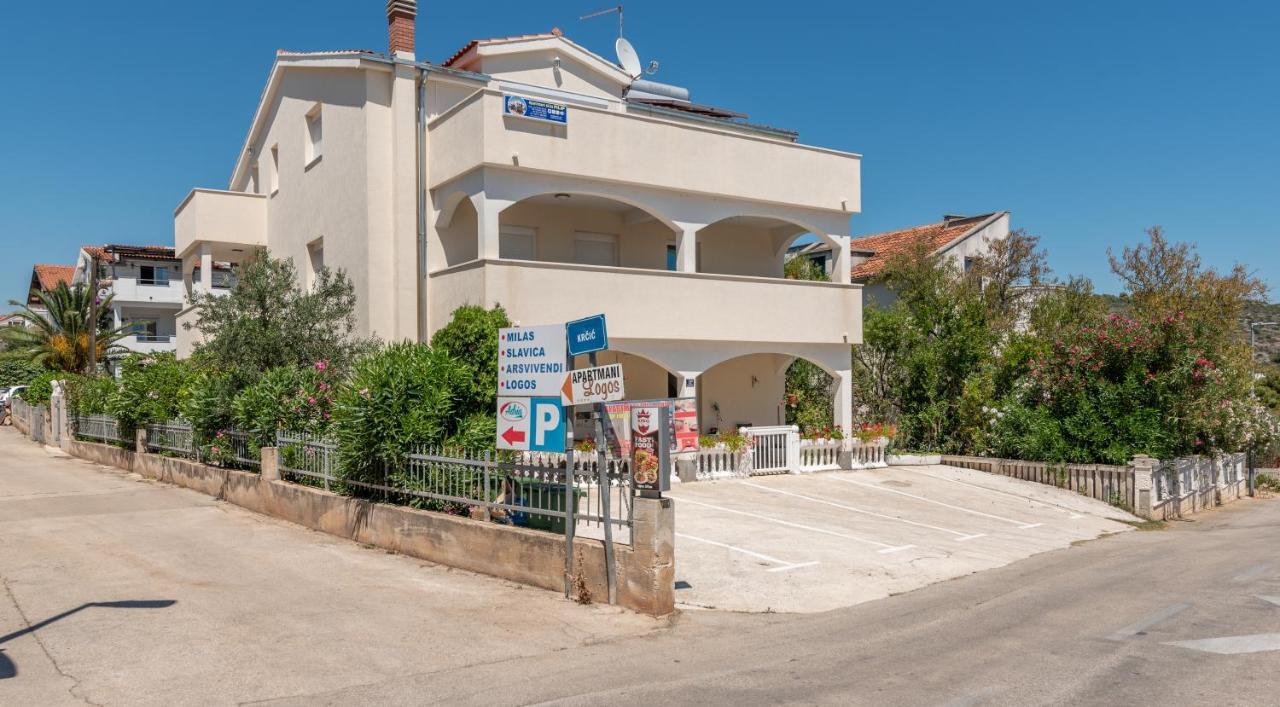 Apartments Villa Filip Trogir Eksteriør billede
