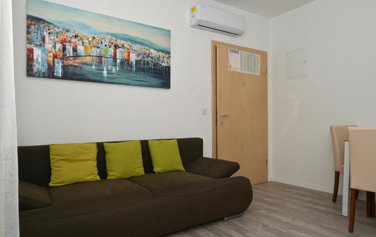 Apartments Villa Filip Trogir Eksteriør billede
